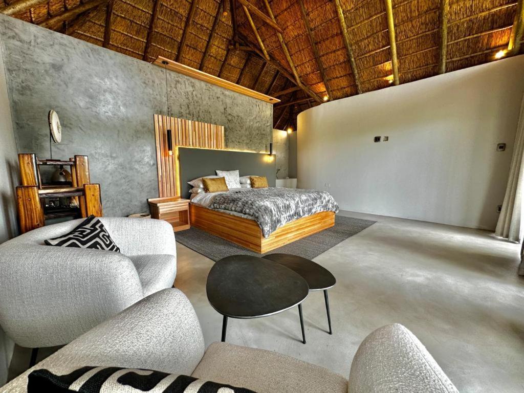 La Joya Lodge Conference Centre And Spa Pelindaba Eksteriør billede